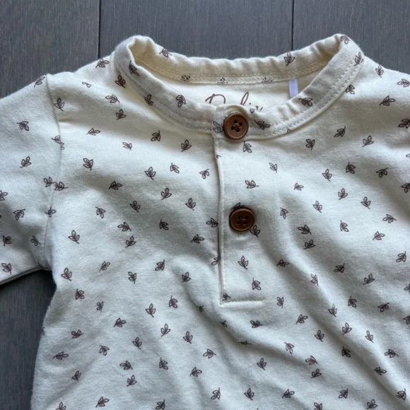 Neutral Two-Piece Set, 3-6M - Picture 2 of 9